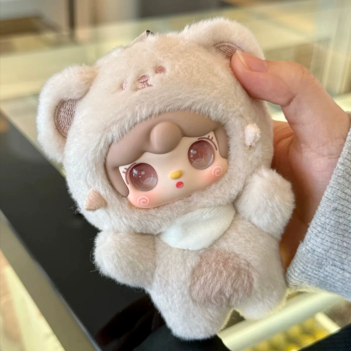 Blind Box • Yalli Studio • Yooki • Take a Bite of the Bear • Vinyl Plush – Image 3